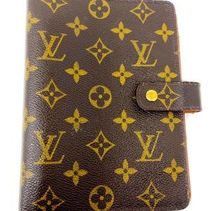 Louis Vuitton Agenda Portfolio!
